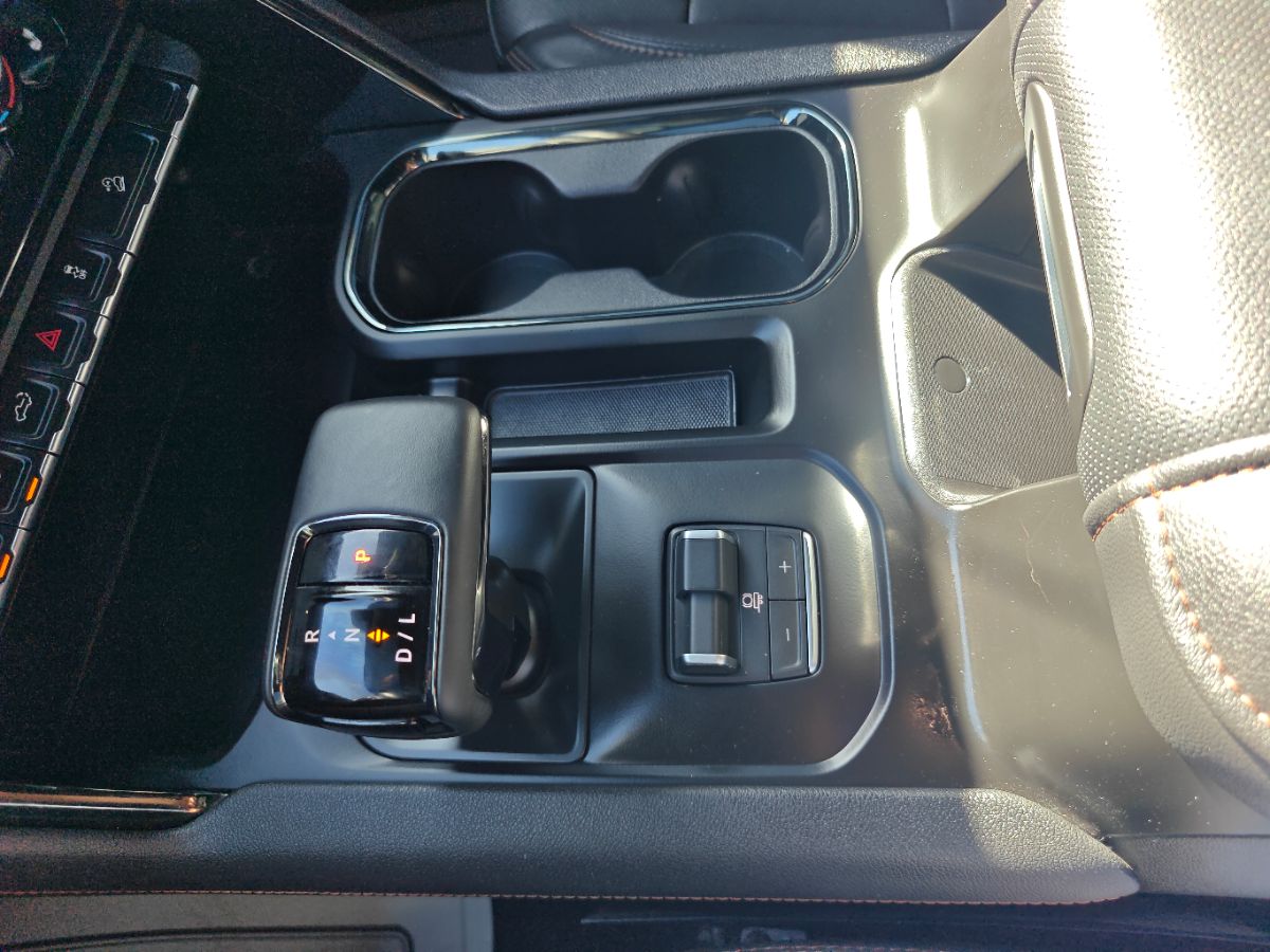 GMC Sierra photo 35