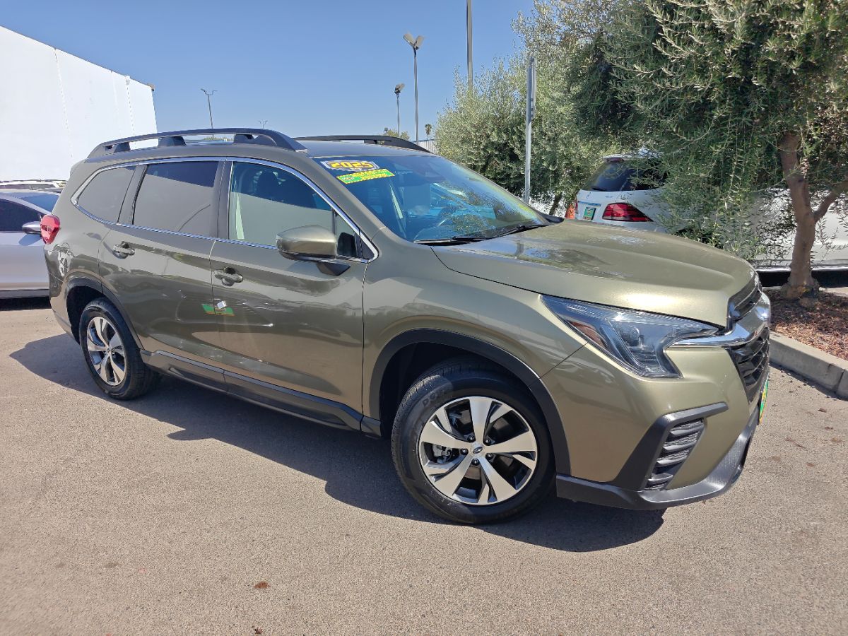 Subaru Ascent photo 2