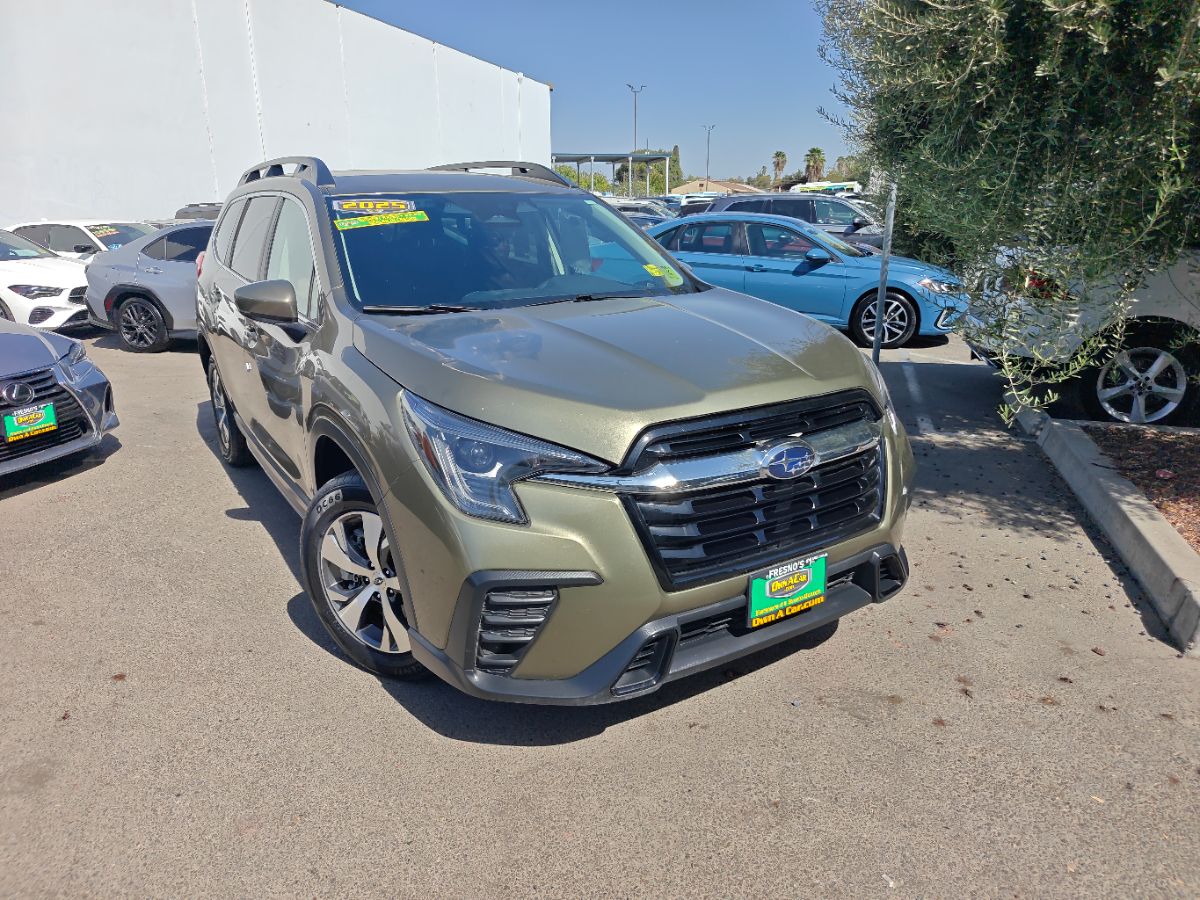 Subaru Ascent photo 3