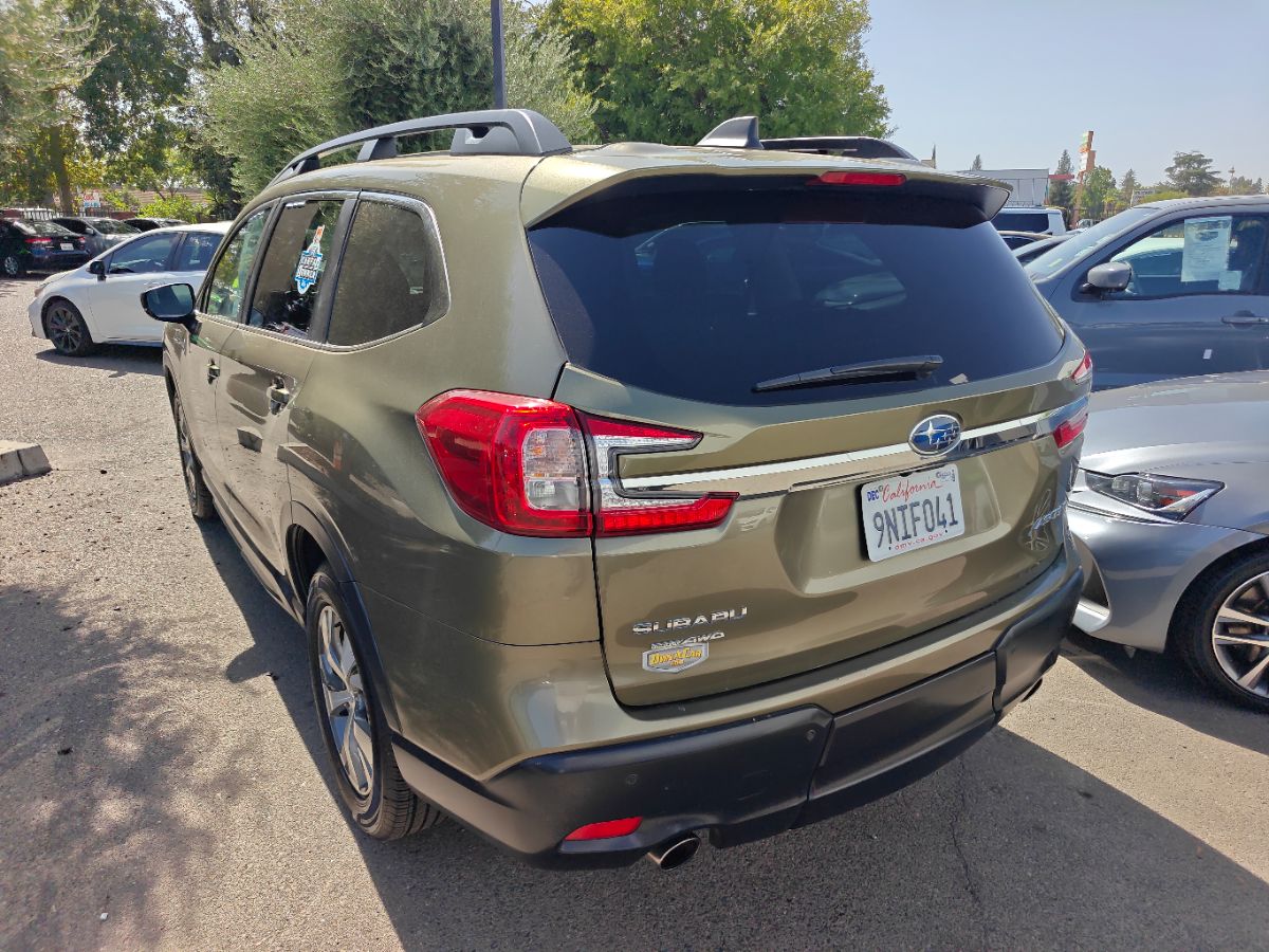 Subaru Ascent photo 12