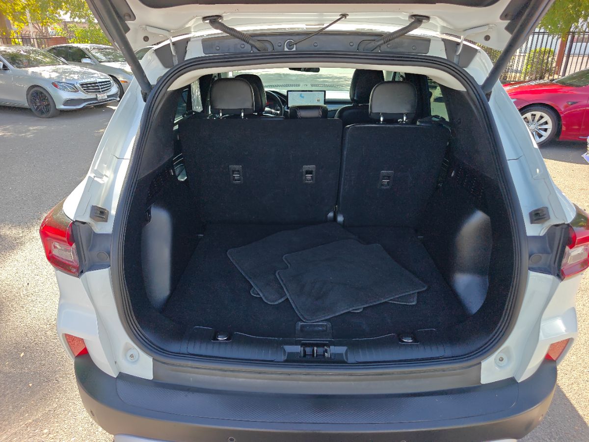 Ford Escape photo 13