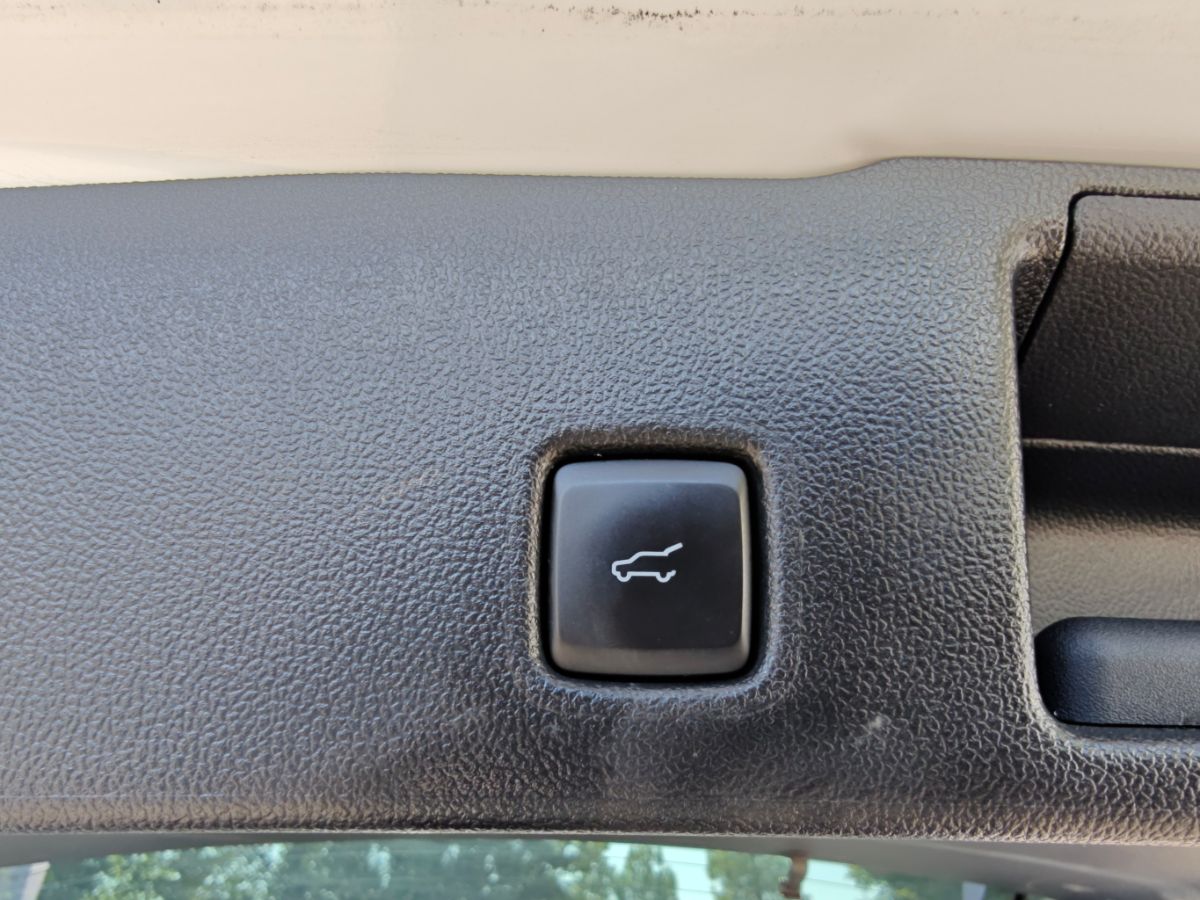 Ford Escape photo 14