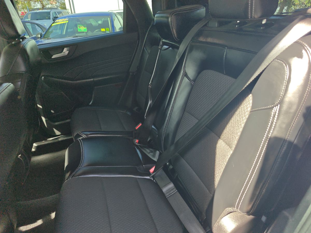 Ford Escape photo 18