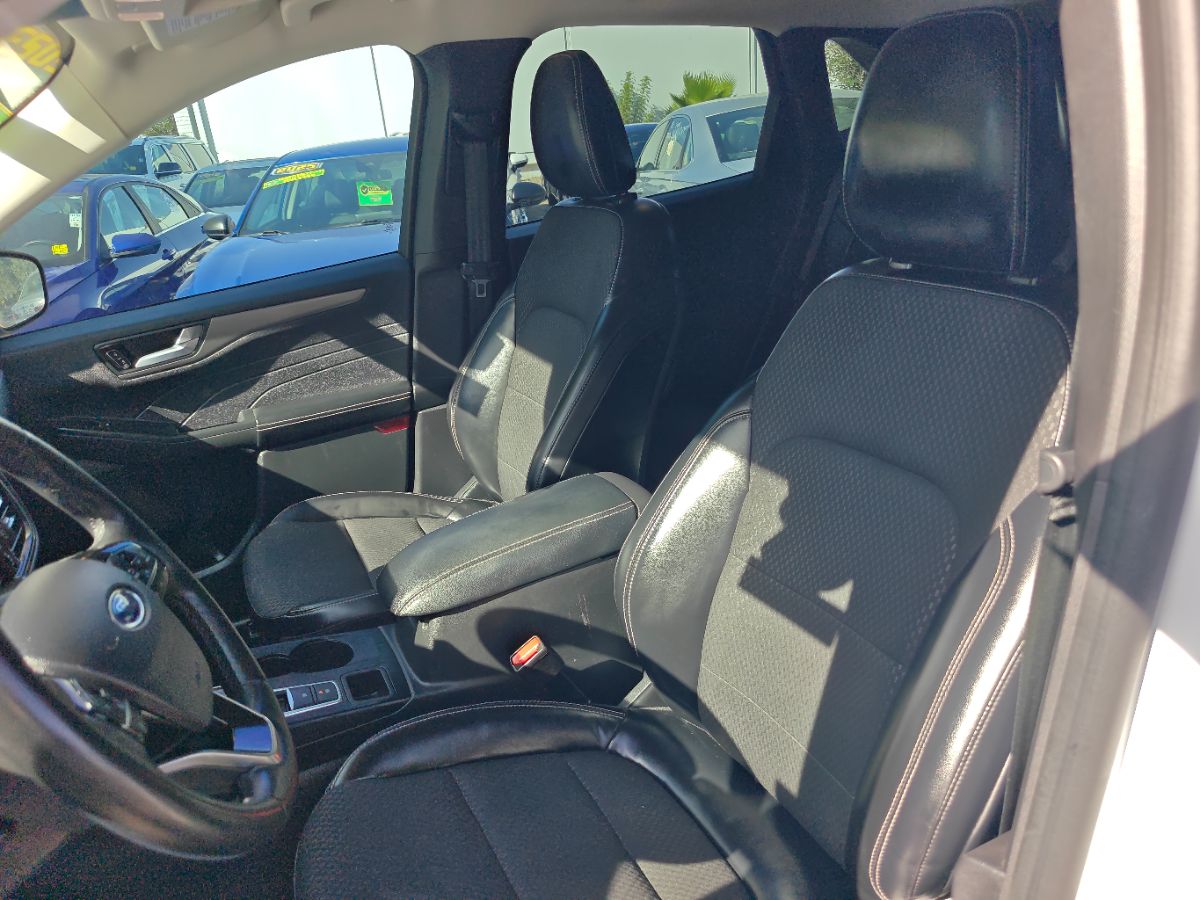 Ford Escape photo 23