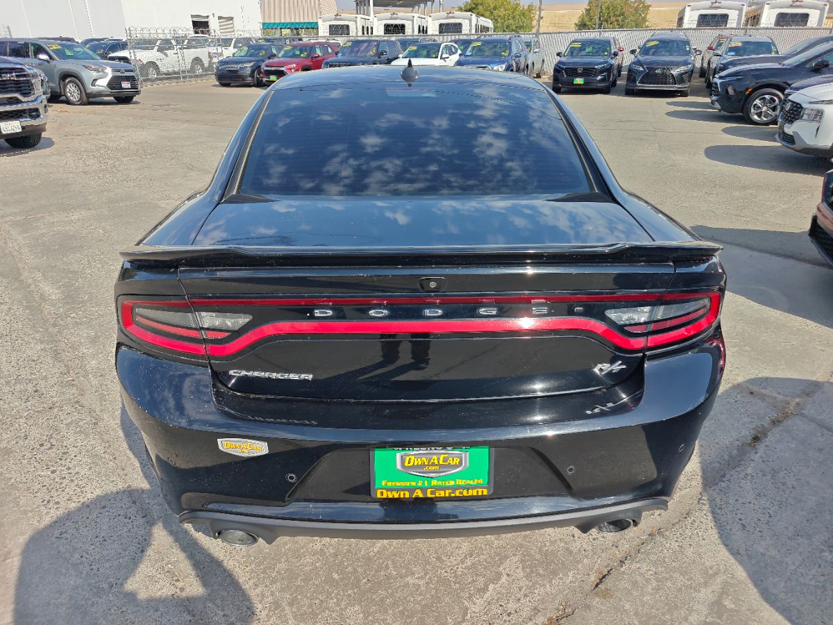 Dodge Charger photo 11