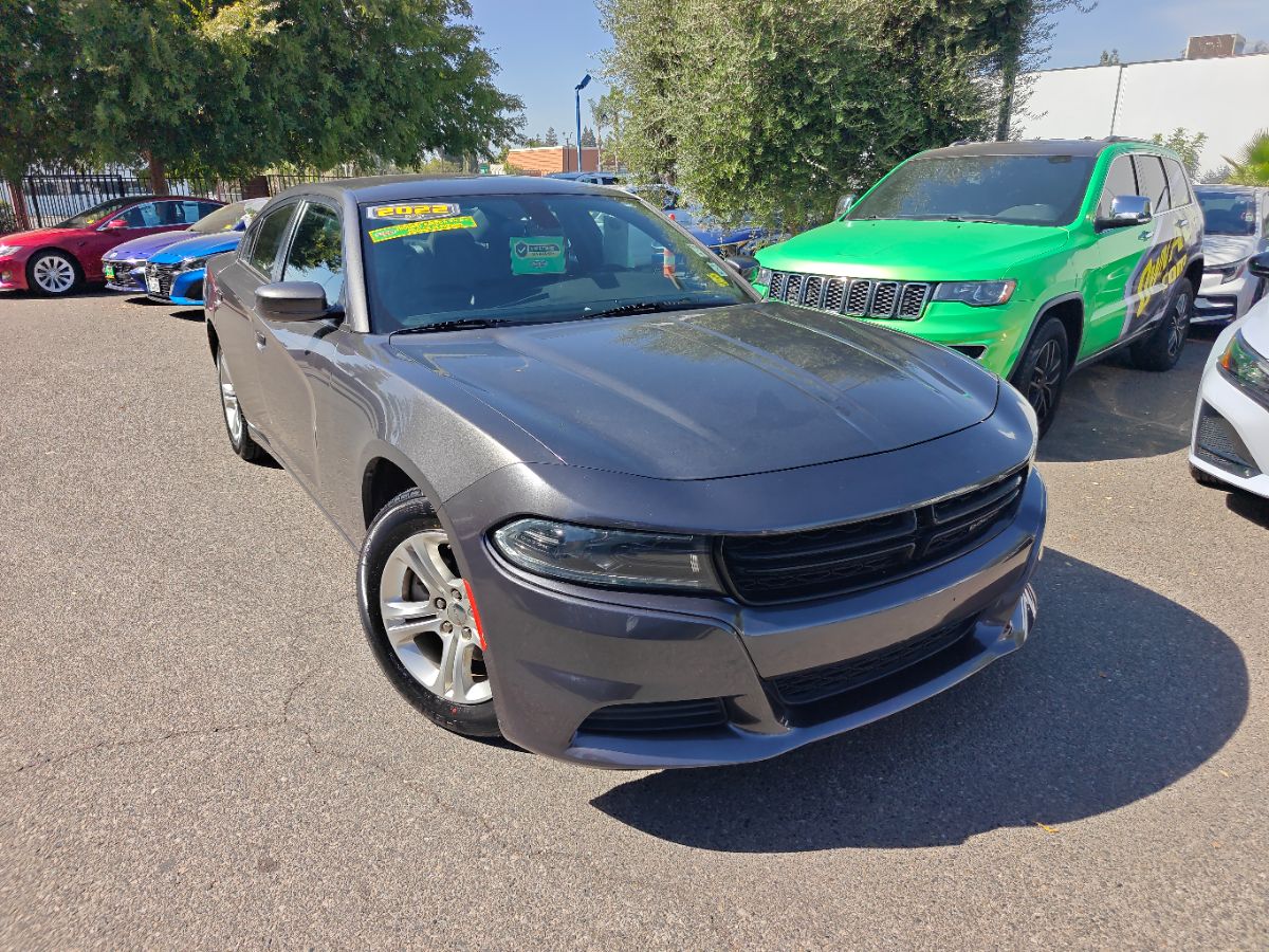 Dodge Charger photo 3