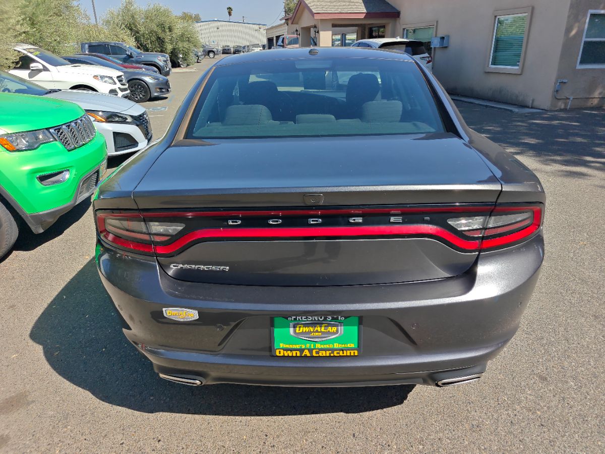 Dodge Charger photo 11