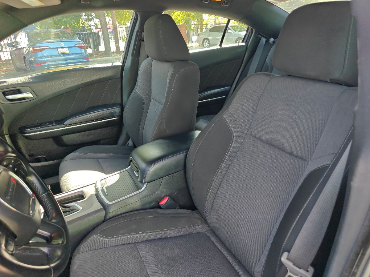 Dodge Charger photo 22