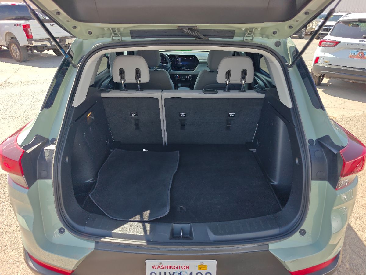 Chevrolet Trailblazer photo 14
