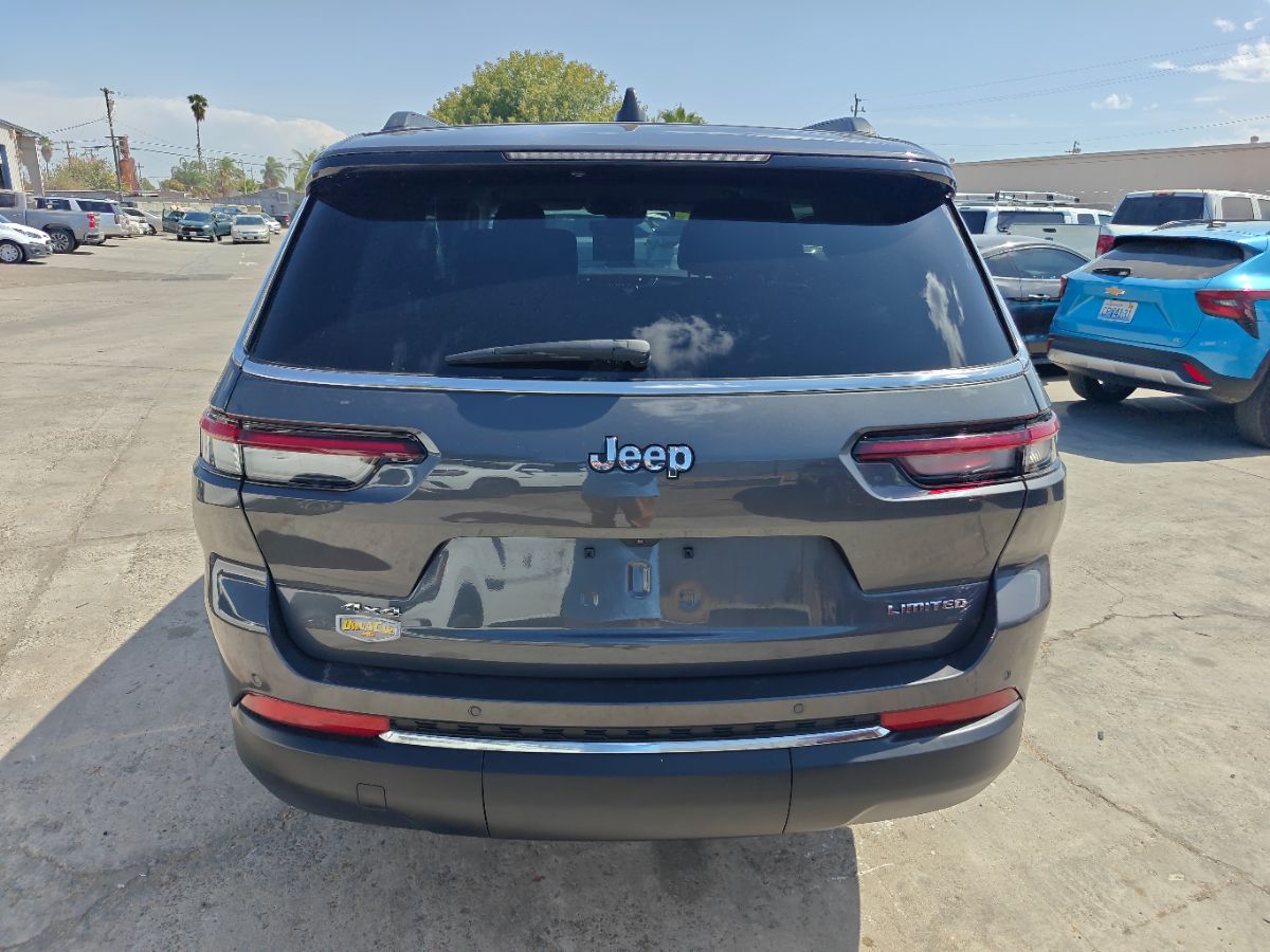 Jeep Grand Cherokee L photo 11