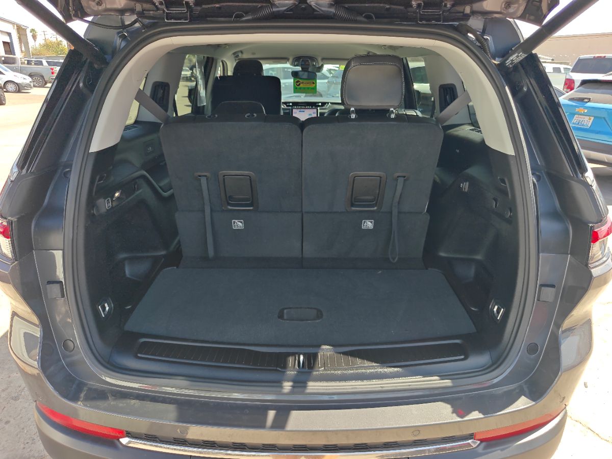 Jeep Grand Cherokee L photo 14
