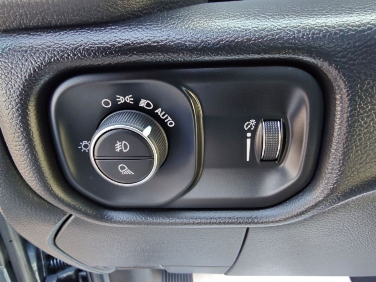 Ram 2500 photo 24