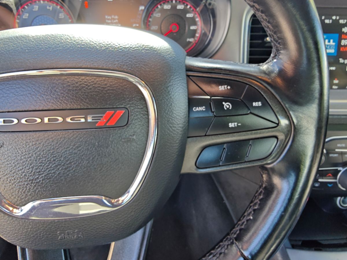 Dodge Charger photo 26