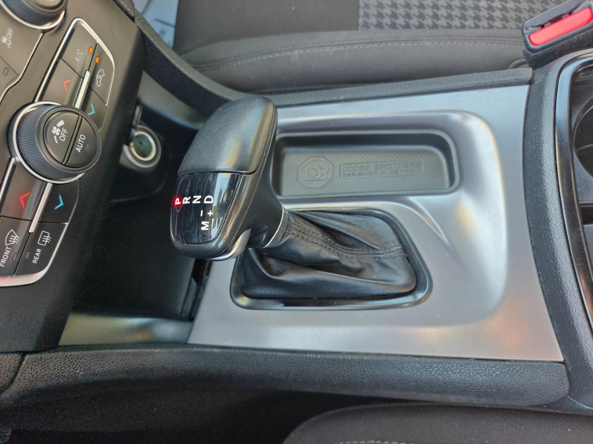 Dodge Charger photo 31