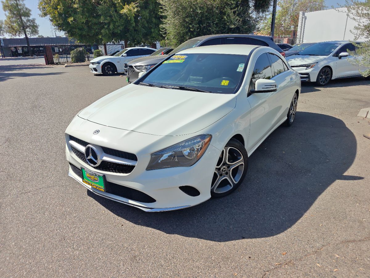 Mercedes-Benz CLA 250 photo 4