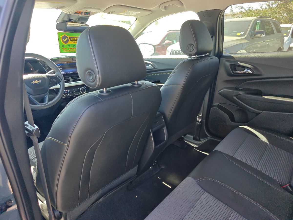 Chevrolet Trax photo 18