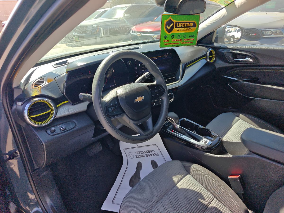 Chevrolet Trax photo 23
