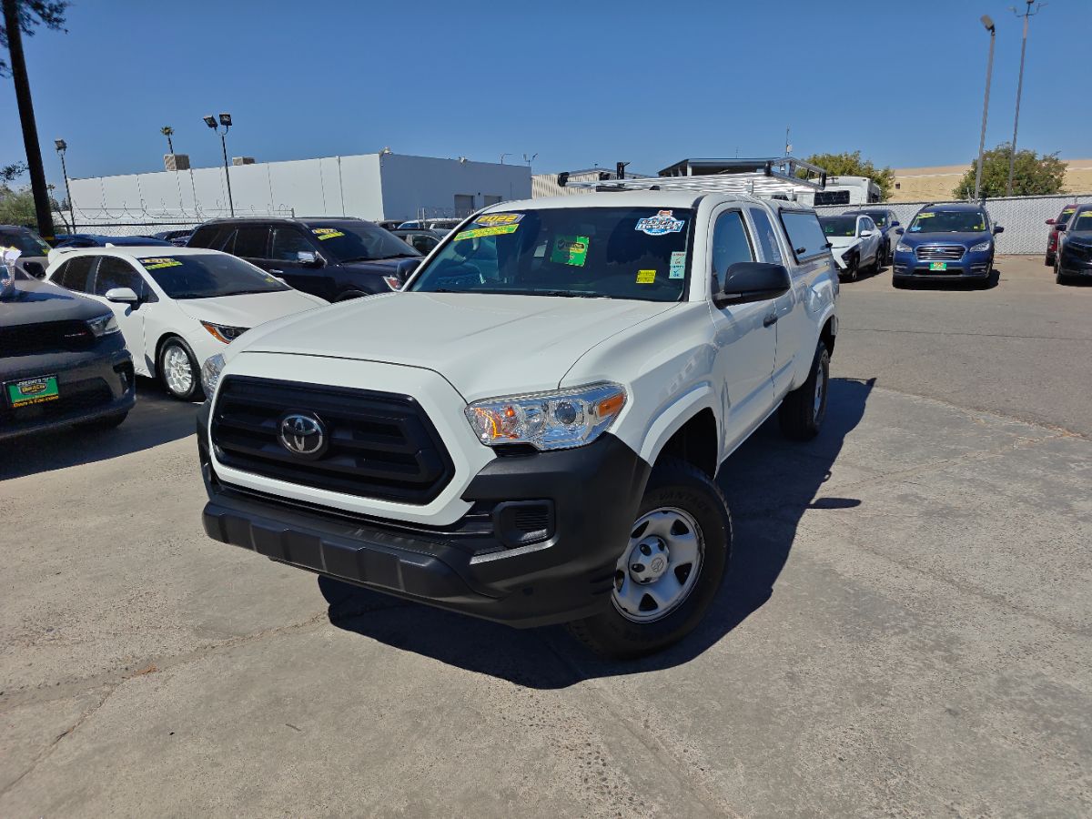 Toyota Tacoma photo 4