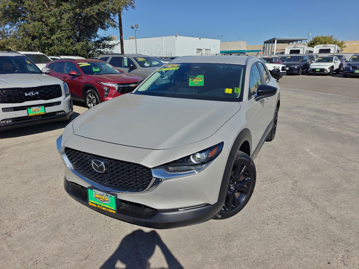 Mazda CX-30 photo 4