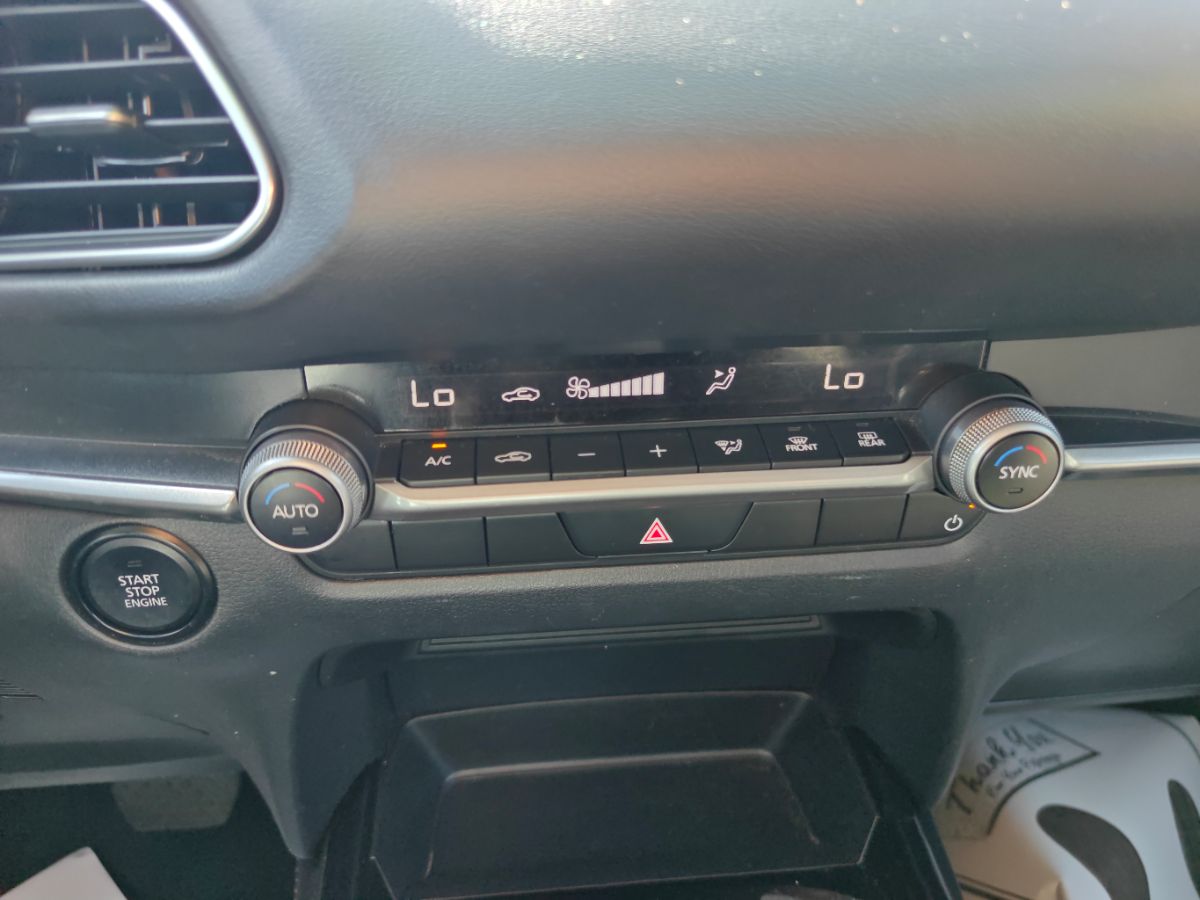 Mazda CX-30 photo 30