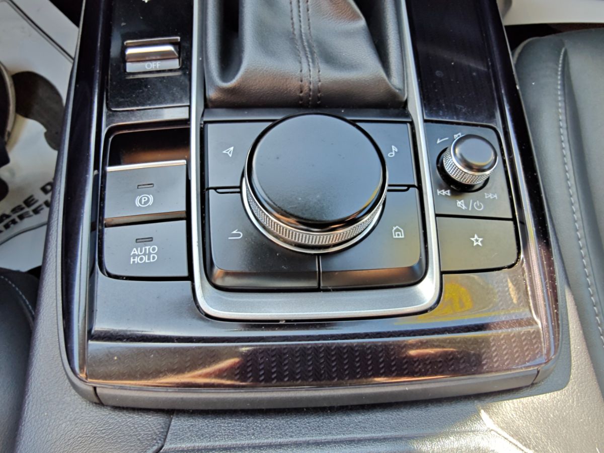 Mazda CX-30 photo 32