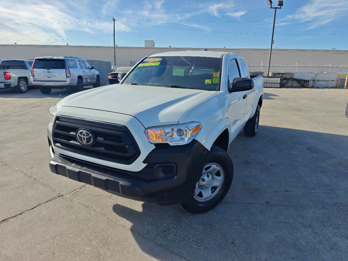 Toyota Tacoma photo 4