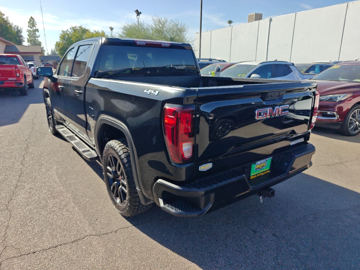 GMC Sierra photo 12