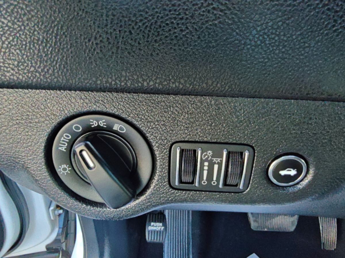 GMC Sierra photo 55