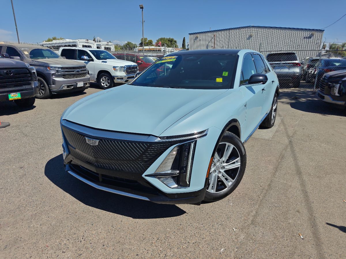 Cadillac Lyriq photo 4