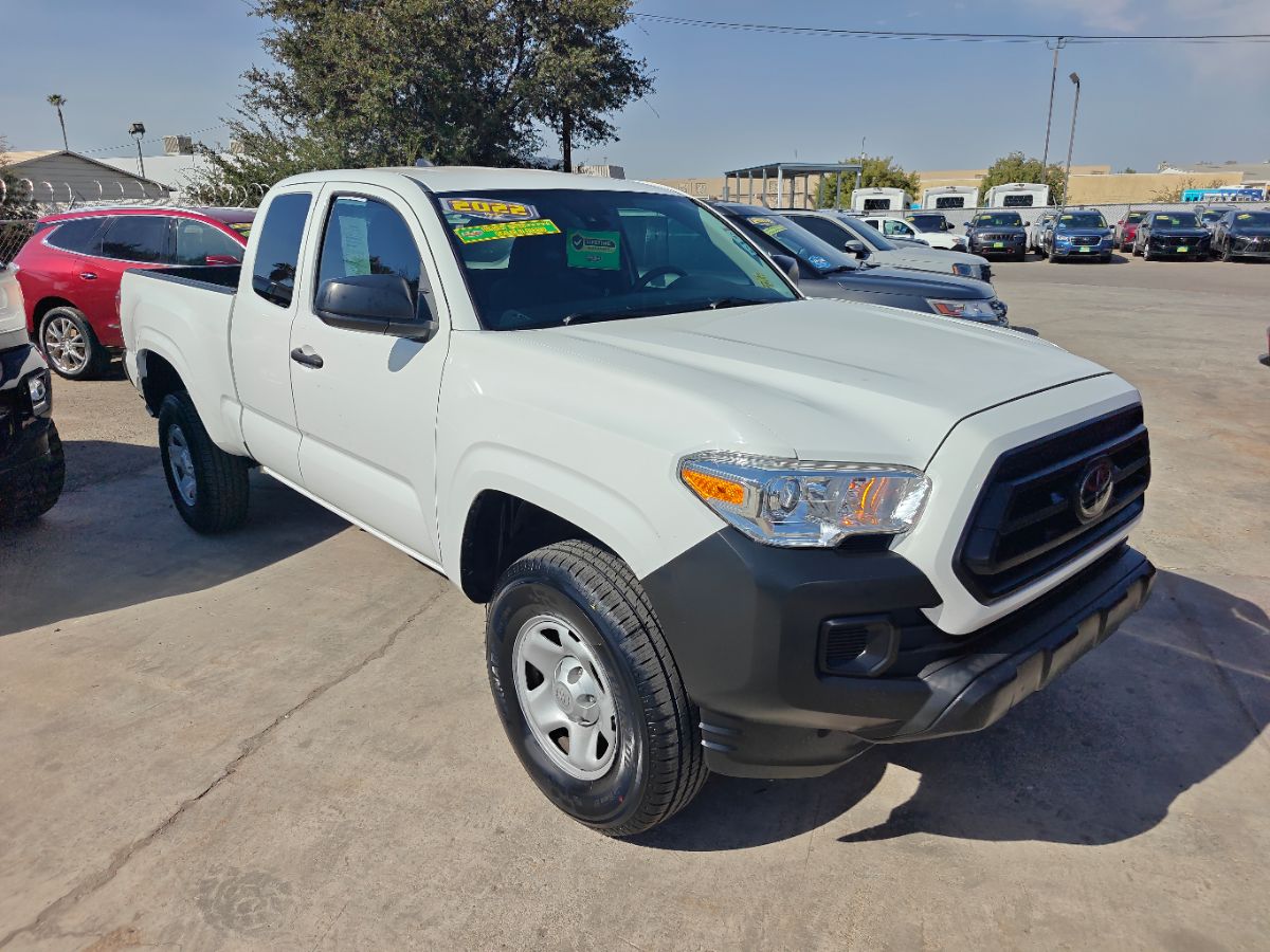 Toyota Tacoma photo 7