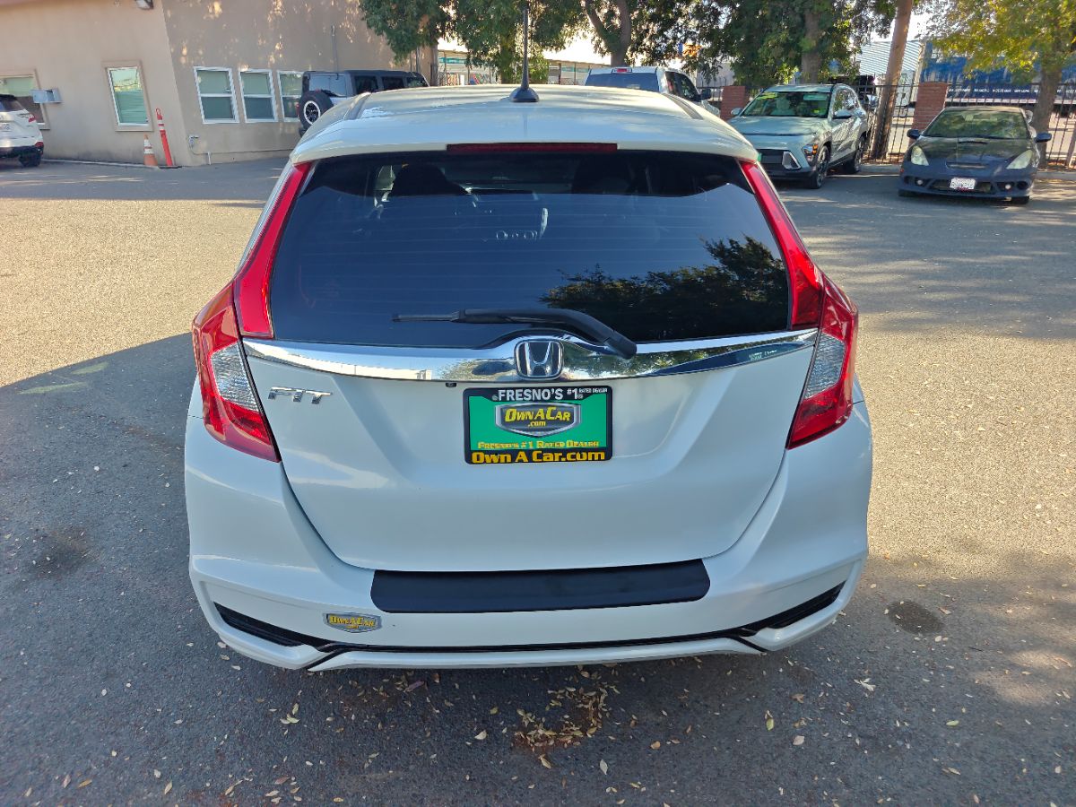 Honda Fit photo 11