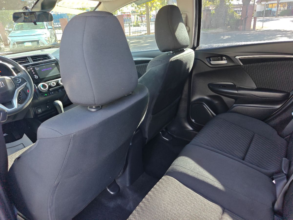 Honda Fit photo 19