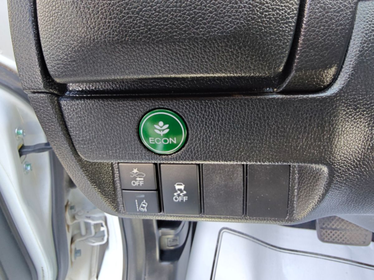 Honda Fit photo 25