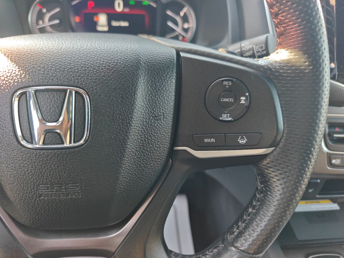 Honda Passport photo 28
