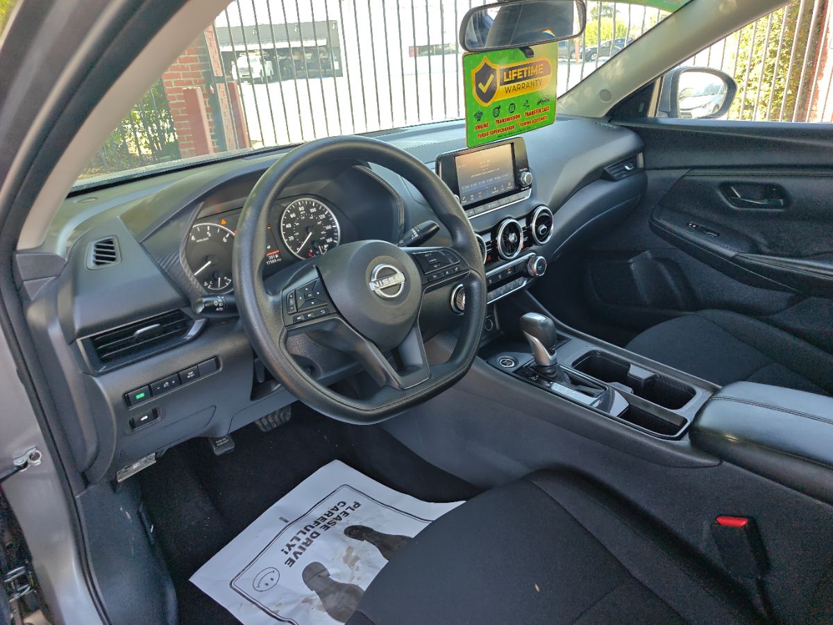 Nissan Sentra photo 23