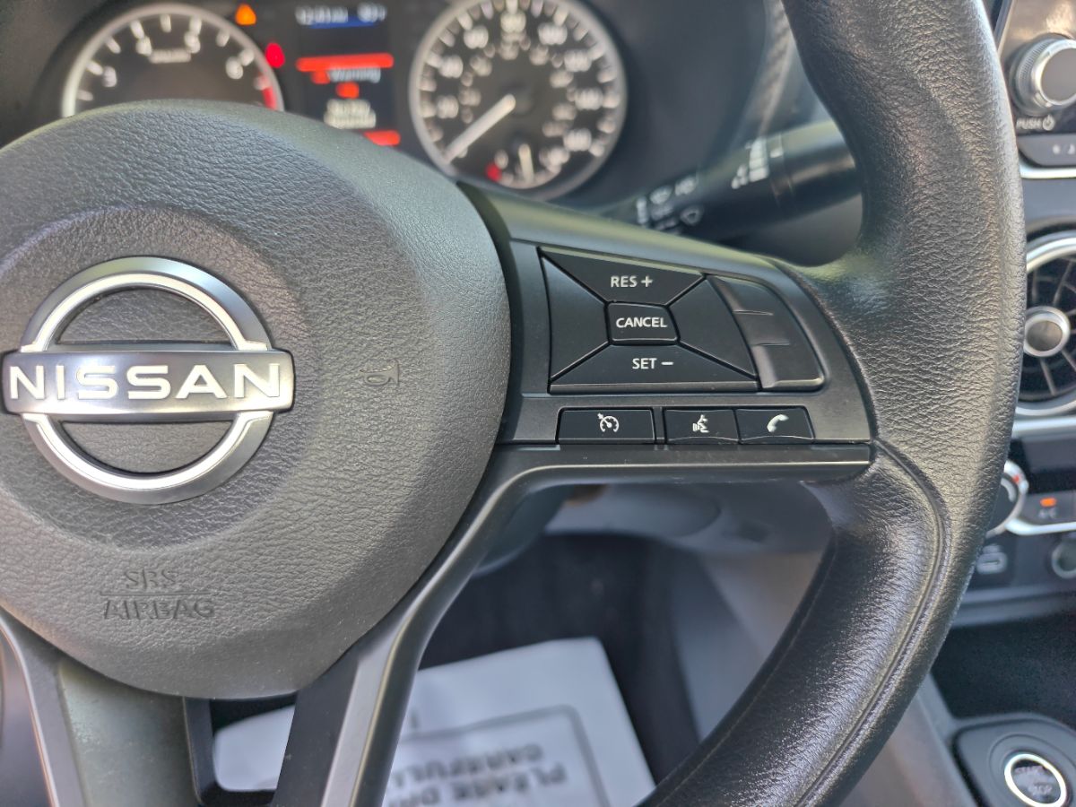 Nissan Sentra photo 26