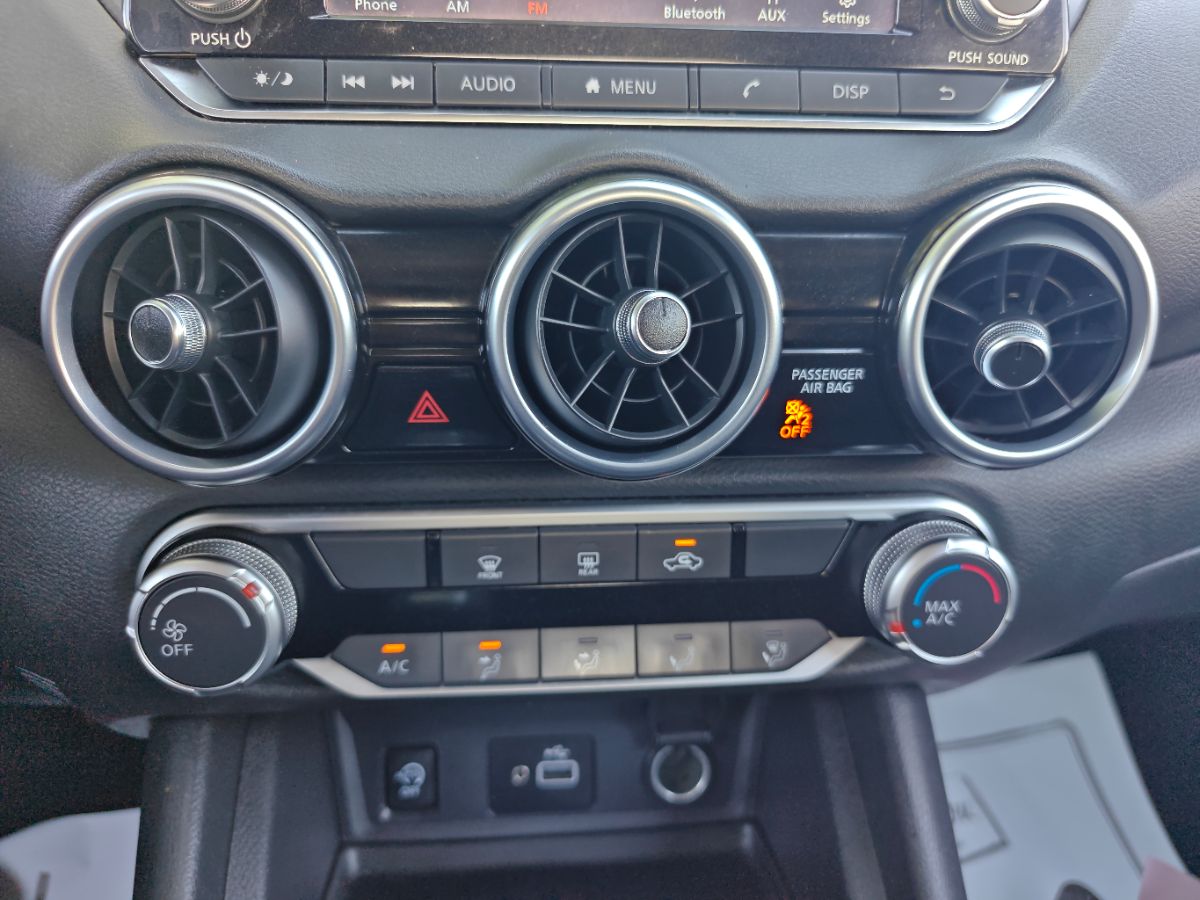 Nissan Sentra photo 30