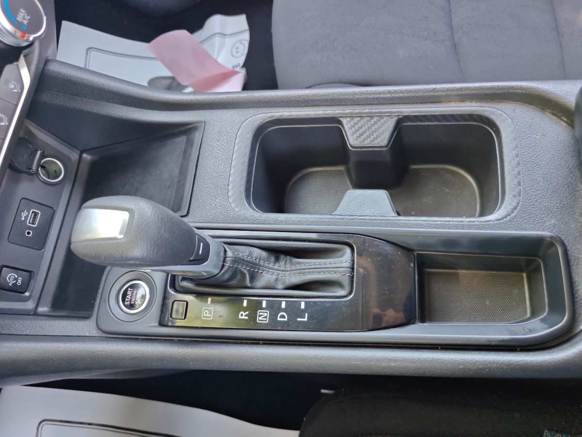 Nissan Sentra photo 31