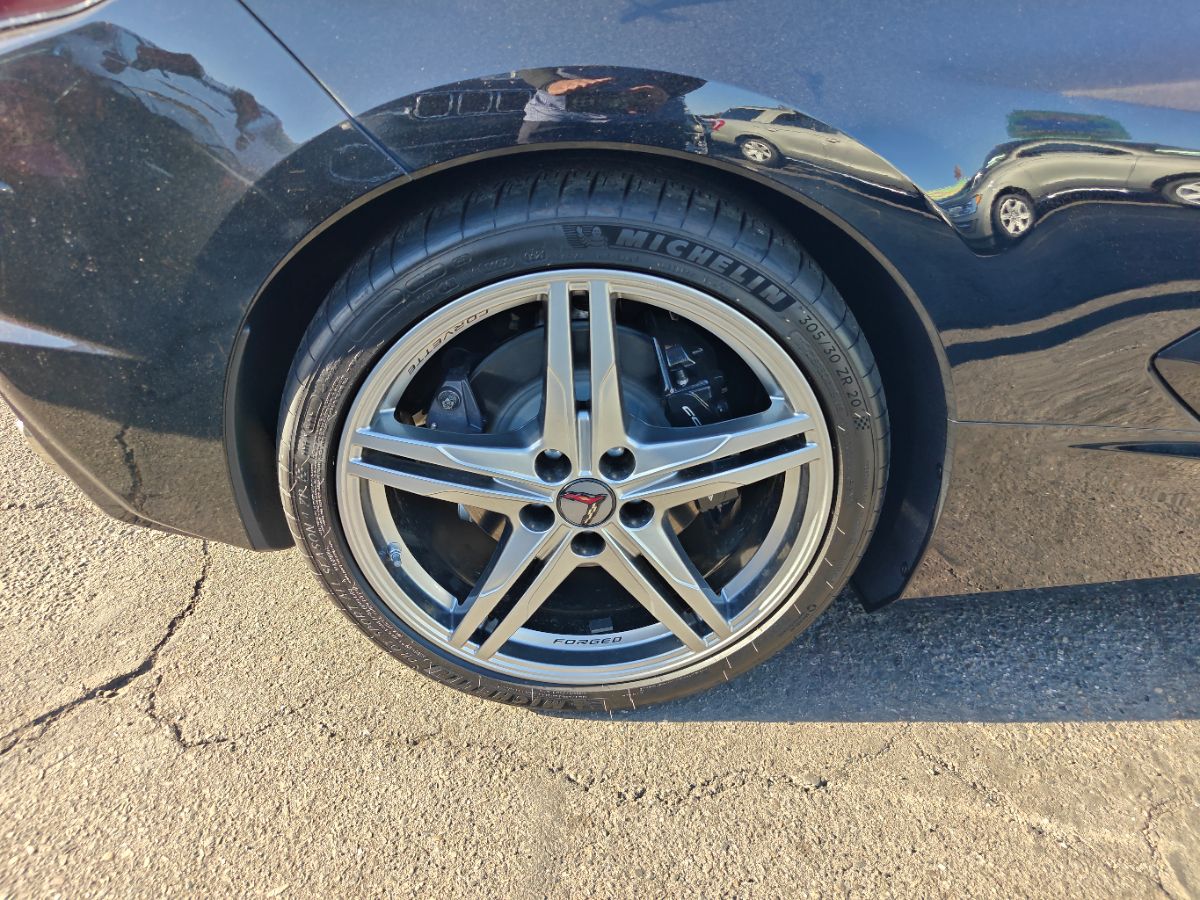 Chevrolet Corvette photo 9