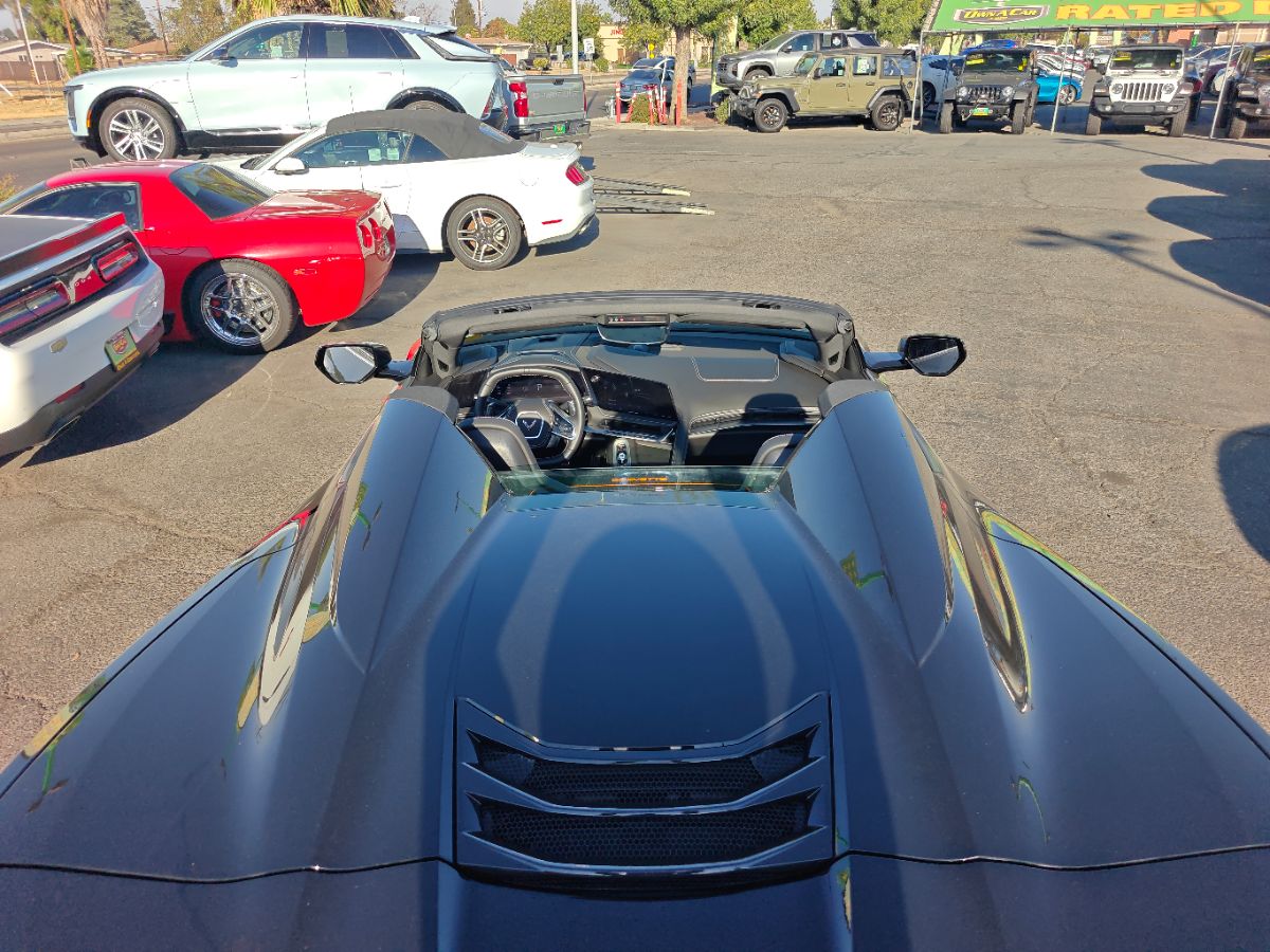 Chevrolet Corvette photo 19