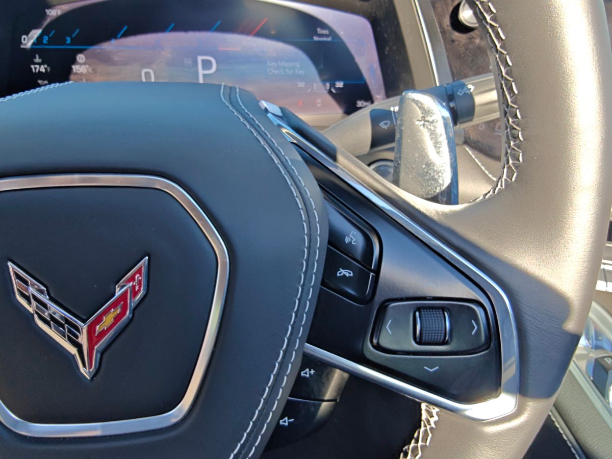 Chevrolet Corvette photo 28