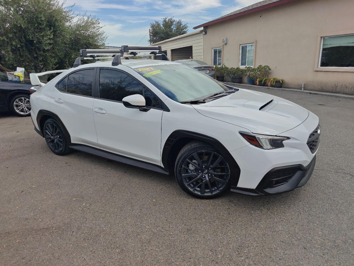 Subaru WRX photo 2