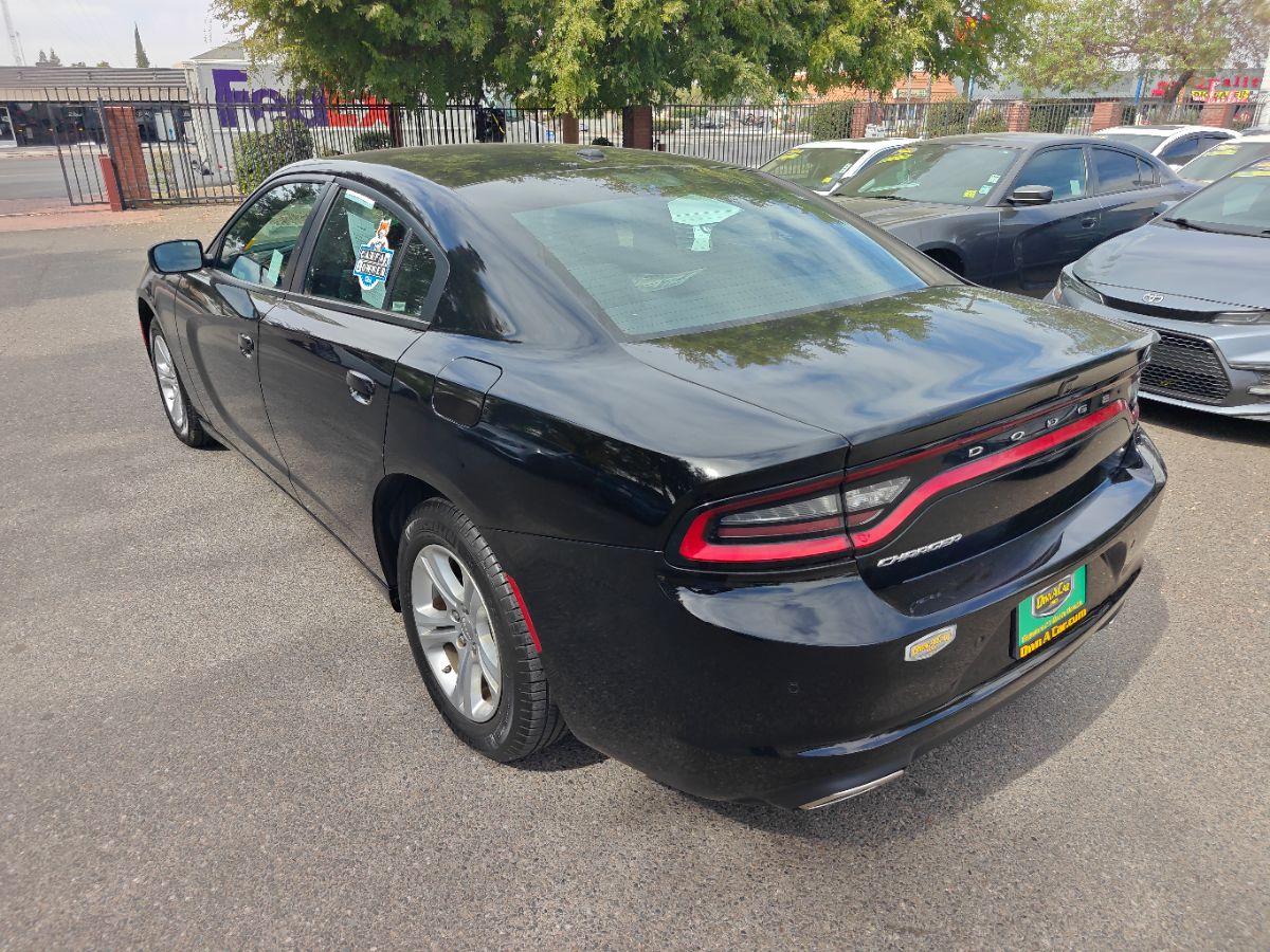 Dodge Charger photo 12