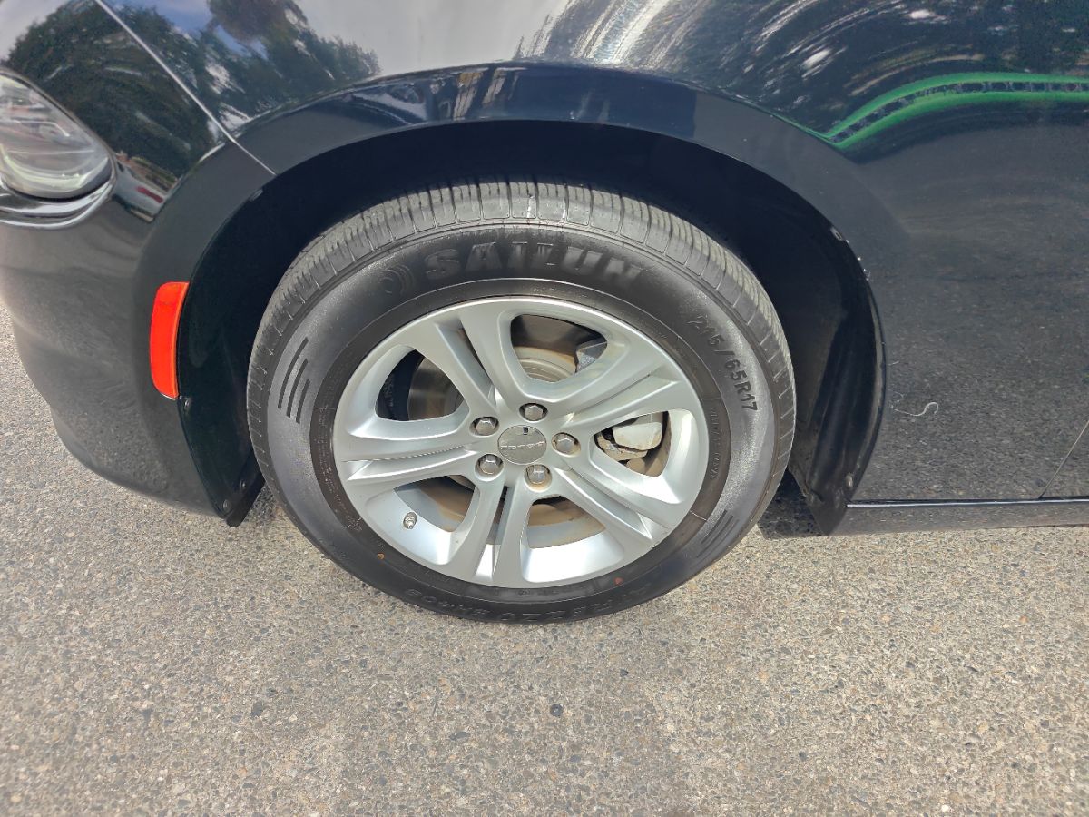 Dodge Charger photo 16