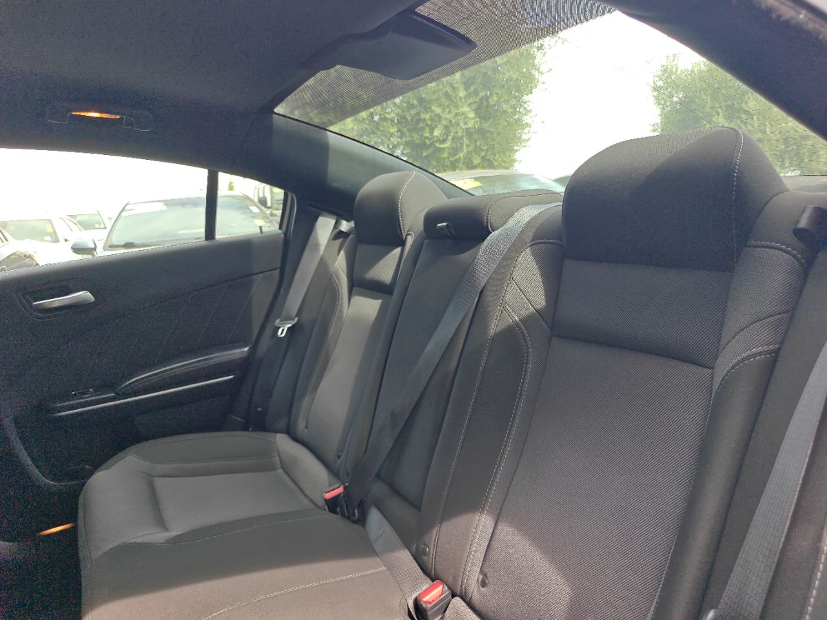 Dodge Charger photo 17