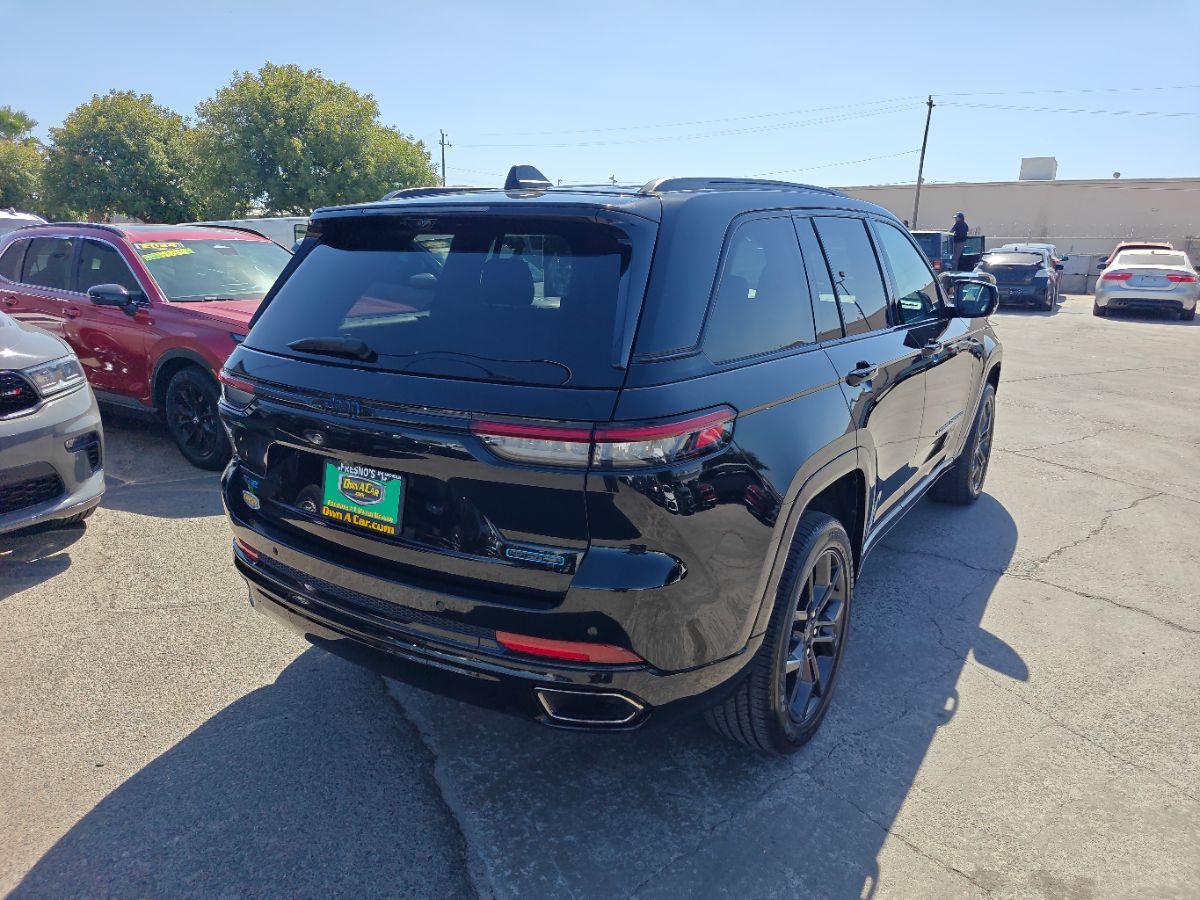 Jeep Grand Cherokee photo 10