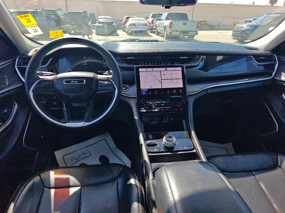 Jeep Grand Cherokee photo 20