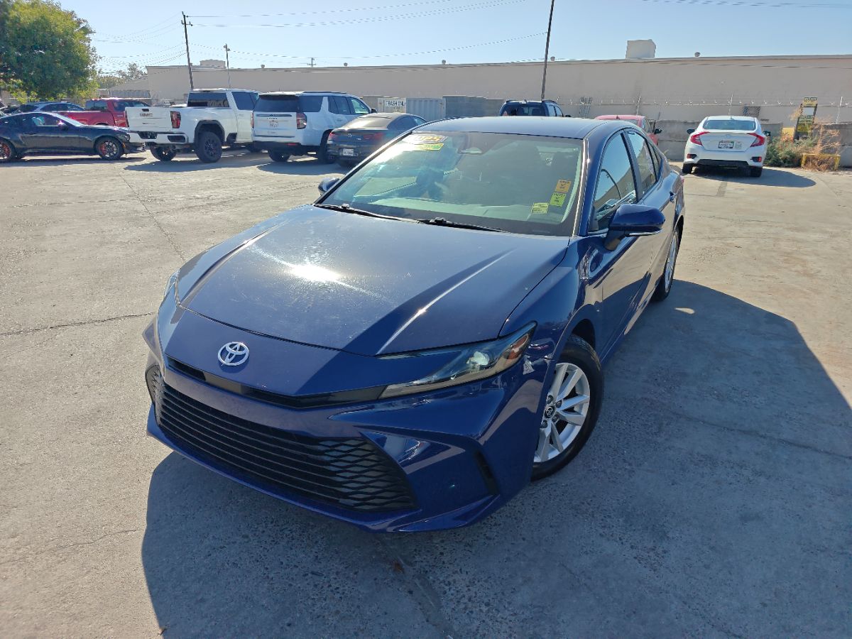 Toyota Camry photo 4