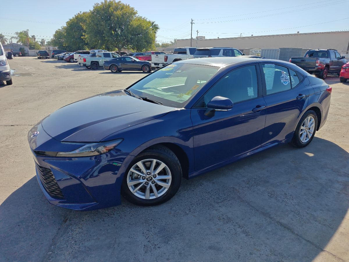 Toyota Camry photo 5
