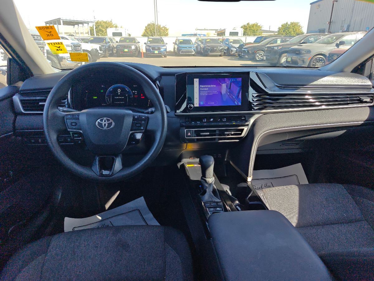 Toyota Camry photo 19